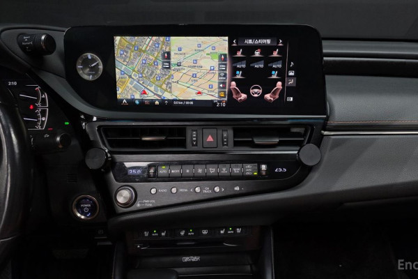 2022 Lexus ES с пробегом 96 622 км