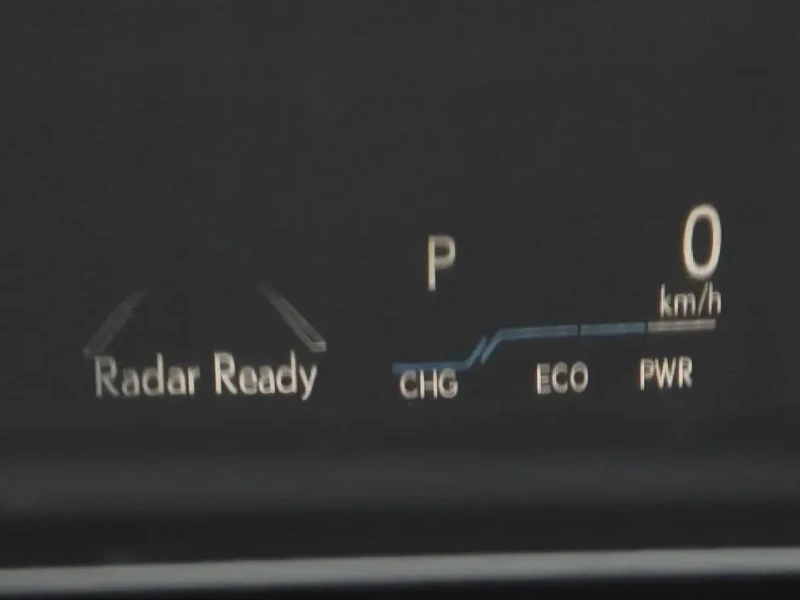 2022 Lexus ES с пробегом 96 622 км