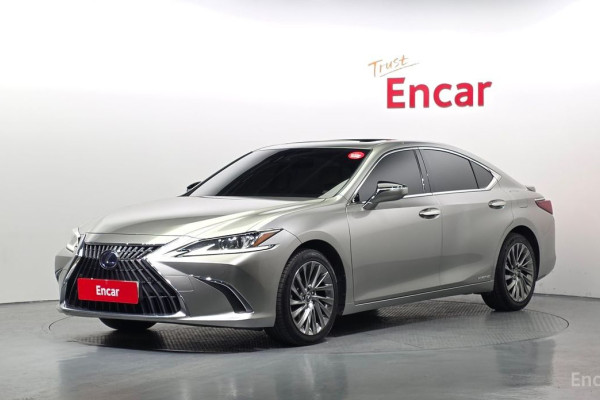 2022 Lexus ES с пробегом 78 888 км