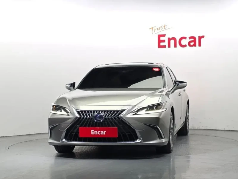 2022 Lexus ES с пробегом 78 888 км