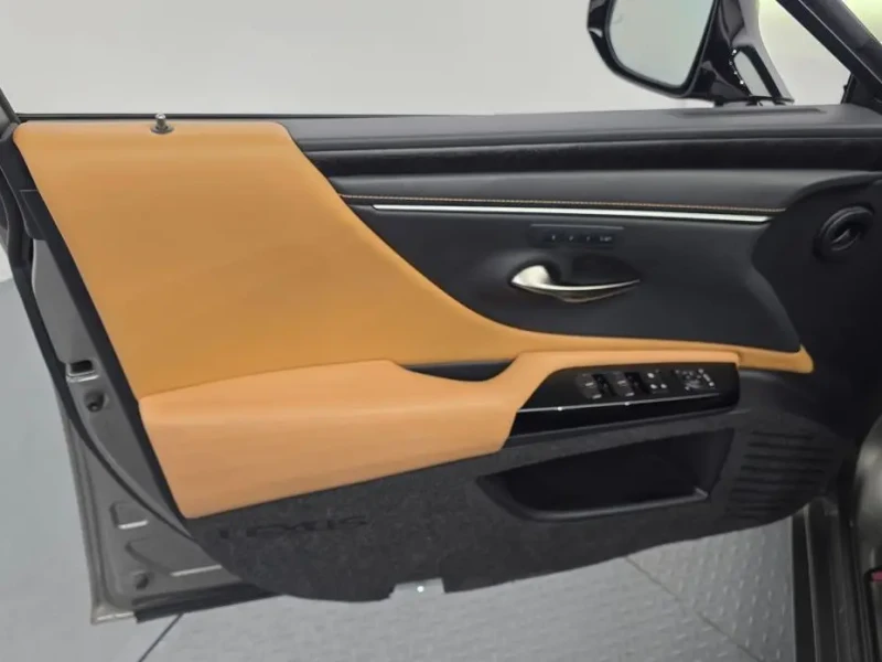 2022 Lexus ES с пробегом 78 888 км