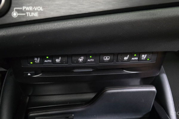 2022 Lexus ES с пробегом 78 888 км