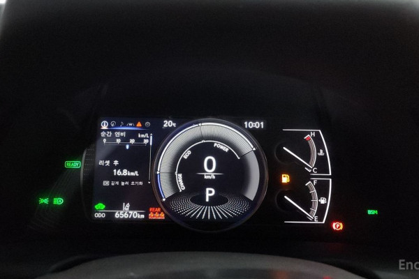 2023 Lexus ES с пробегом 65 670 км