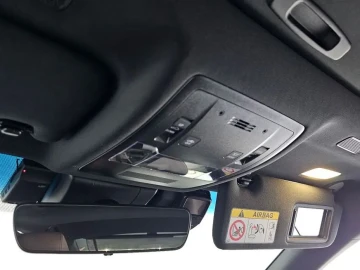 2022 Lexus ES с пробегом 22 696 км