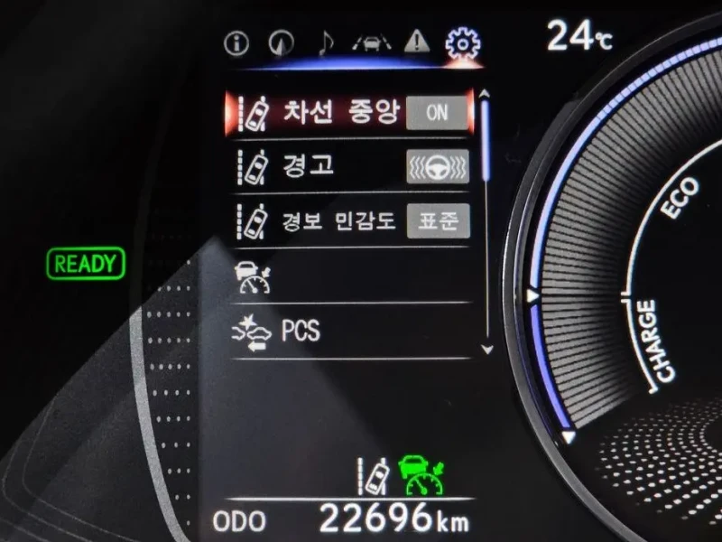 2022 Lexus ES с пробегом 22 696 км