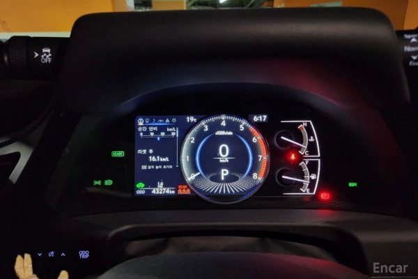 2023 Lexus ES с пробегом 43 462 км