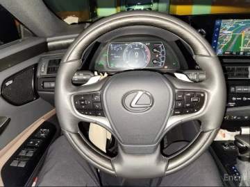 2023 Lexus ES с пробегом 43 462 км
