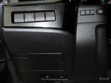 2023 Lexus ES с пробегом 65 651 км