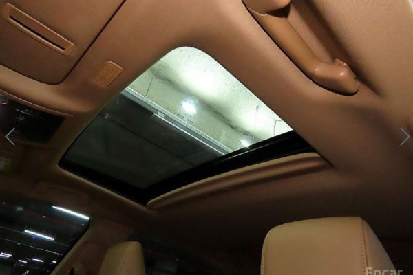 2023 Lexus ES с пробегом 65 651 км