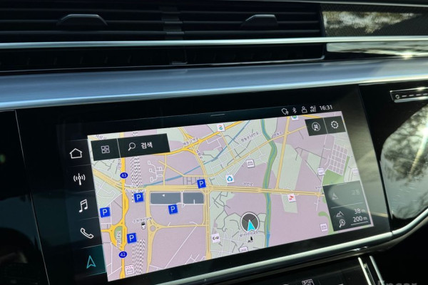 2021 Audi S8 с пробегом 59 000 км