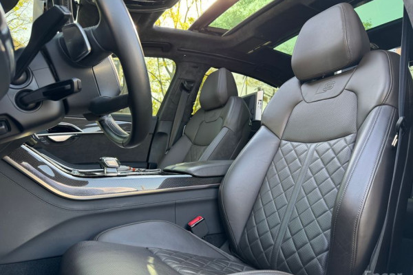 2021 Audi S8 с пробегом 59 000 км