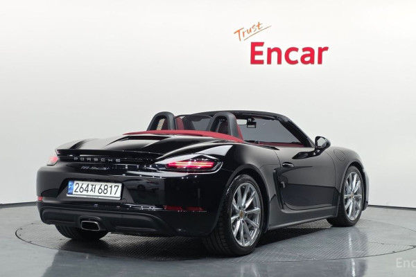 2022 Porsche 718 Spyder с пробегом 13 711 км