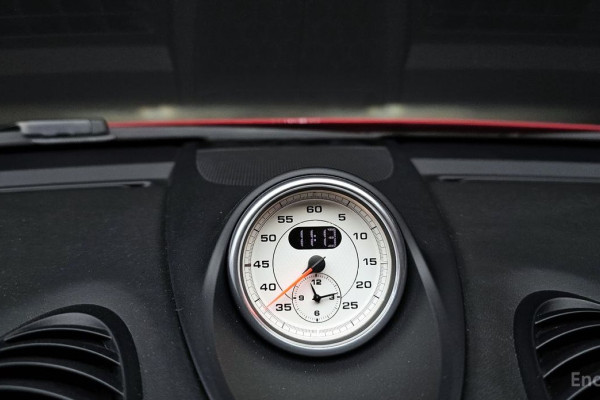 2023 Porsche 718 Spyder с пробегом 11 751 км