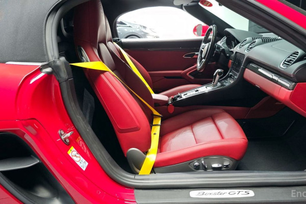 2023 Porsche 718 Spyder с пробегом 11 751 км