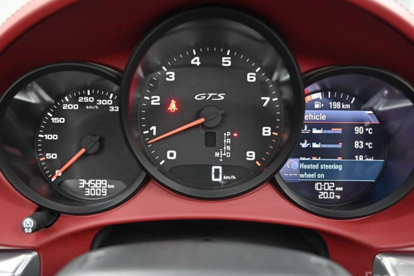 2023 Porsche 718 Spyder с пробегом 34 584 км