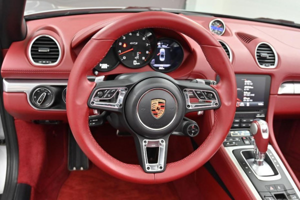 2023 Porsche 718 Spyder с пробегом 34 584 км