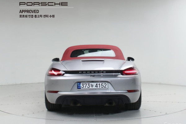 2023 Porsche 718 Spyder с пробегом 34 584 км