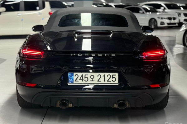 2021 Porsche 718 Spyder с пробегом 47 980 км