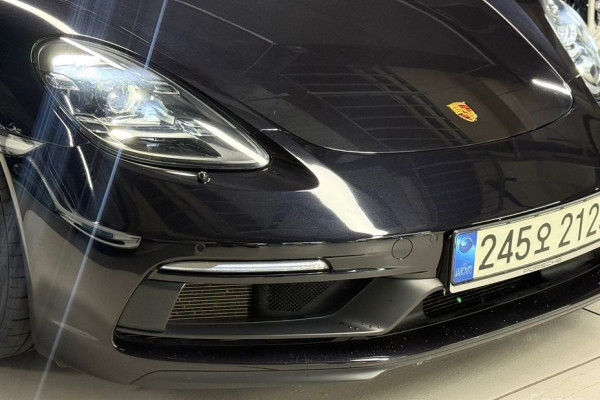 2021 Porsche 718 Spyder с пробегом 47 980 км