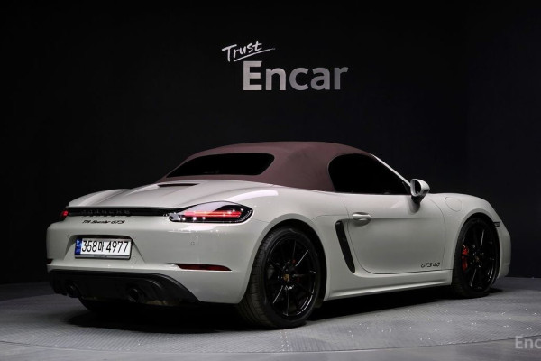 2023 Porsche Boxster с пробегом 15 972 км