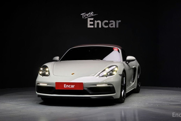 2023 Porsche Boxster с пробегом 15 972 км