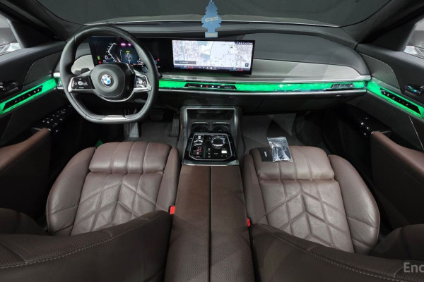 2023 BMW 7 серии с пробегом 79 080 км