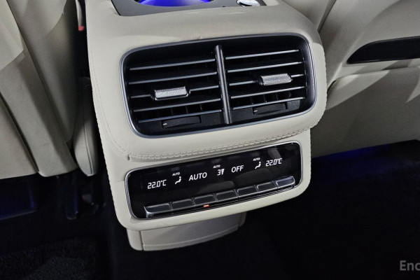 2023 Mercedes-Benz GLS с пробегом 38 227 км