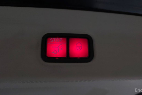 2023 Mercedes-Benz GLS с пробегом 73 610 км