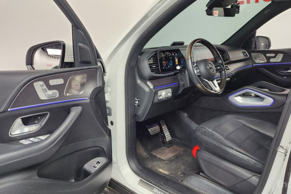 2022 Mercedes-Benz GLS с пробегом 83 974 км