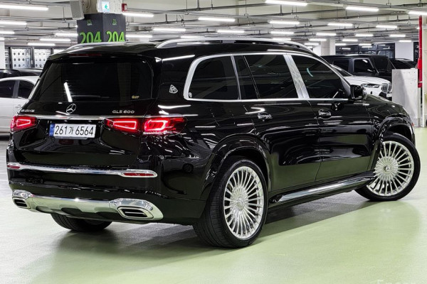 2022 Mercedes-Benz GLS с пробегом 16 878 км