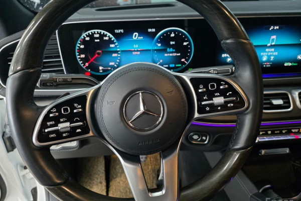 2023 Mercedes-Benz GLS с пробегом 53 970 км