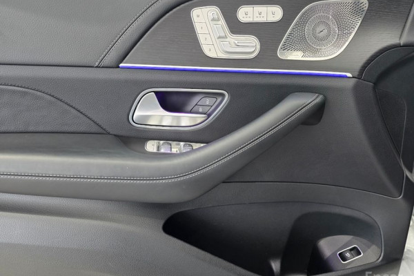 2023 Mercedes-Benz GLS с пробегом 53 970 км