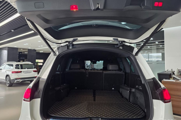 2023 Mercedes-Benz GLS с пробегом 53 970 км