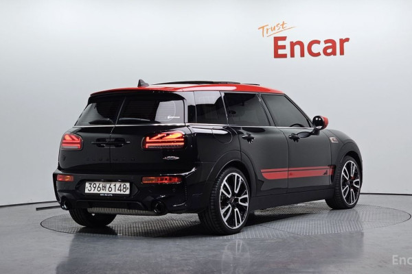 2022 Mini Clubman с пробегом 37 670 км