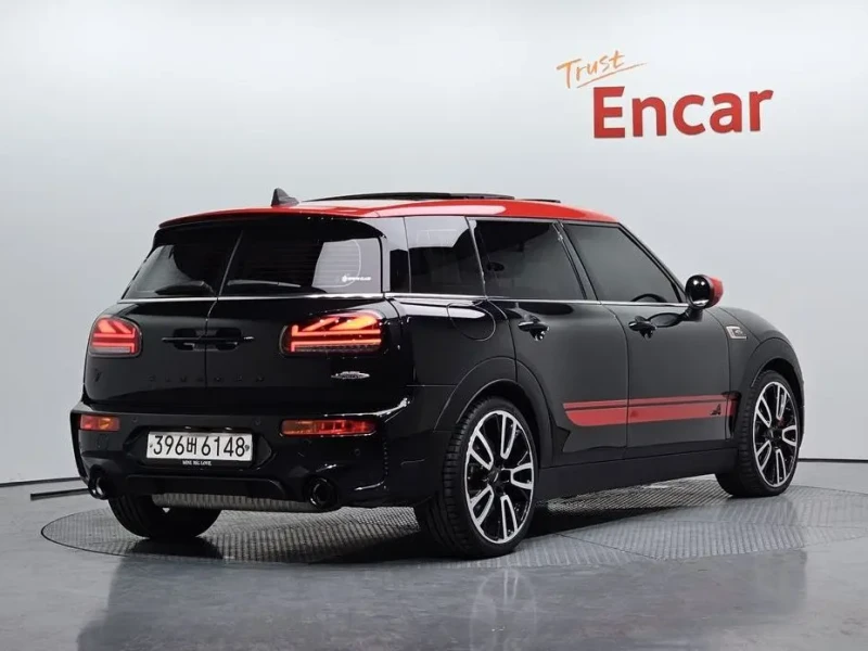 2022 Mini Clubman с пробегом 37 670 км