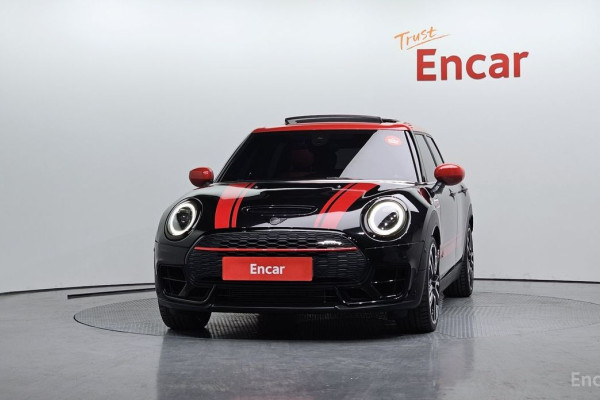 2022 Mini Clubman с пробегом 37 670 км