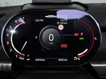 2022 Mini Clubman с пробегом 37 670 км