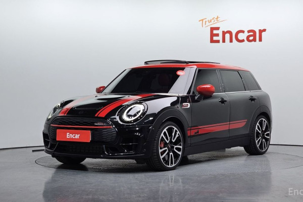 2022 Mini Clubman с пробегом 37 670 км