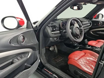 2022 Mini Clubman с пробегом 37 670 км