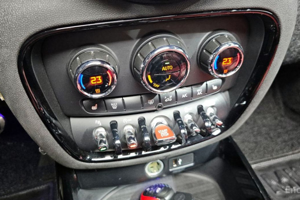 2022 Mini Clubman с пробегом 37 670 км