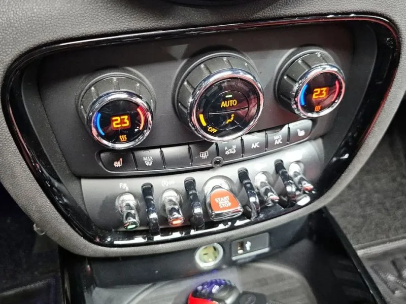 2022 Mini Clubman с пробегом 37 670 км