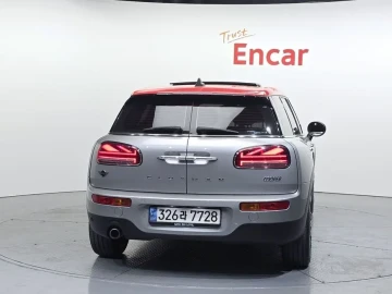 2023 Mini Clubman с пробегом 40 279 км