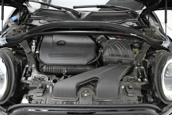 2023 Mini Clubman с пробегом 35 723 км