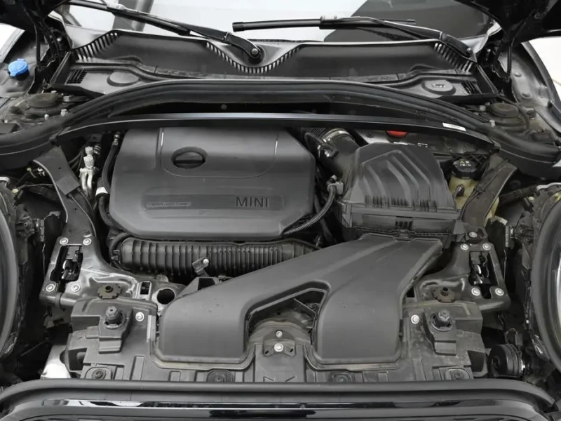 2023 Mini Clubman с пробегом 35 723 км