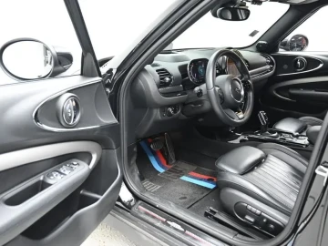 2023 Mini Clubman с пробегом 35 723 км