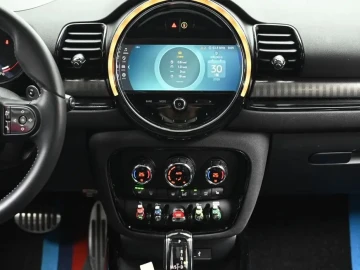2023 Mini Clubman с пробегом 35 723 км