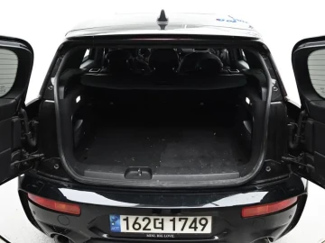 2023 Mini Clubman с пробегом 35 723 км