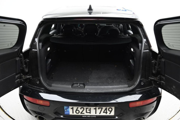 2023 Mini Clubman с пробегом 35 723 км