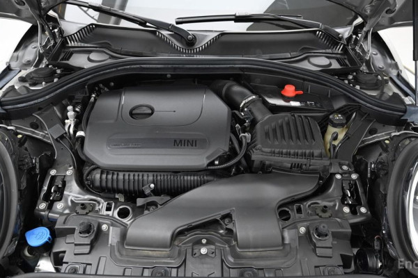 2023 Mini Clubman с пробегом 26 522 км