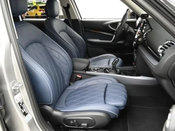 2023 Mini Clubman с пробегом 26 522 км